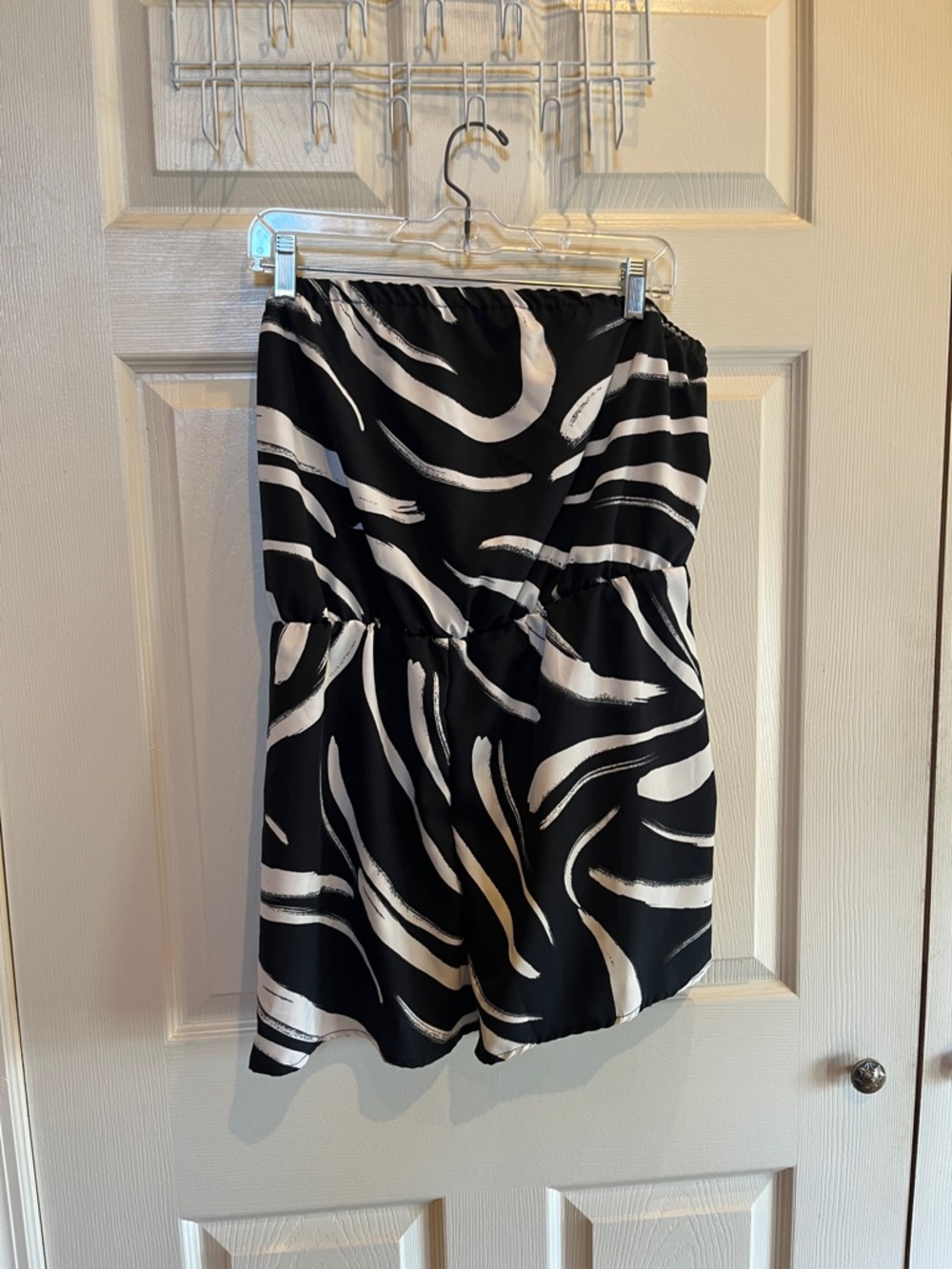 Black & White Abstract Print Women’s romper/ beach cover up